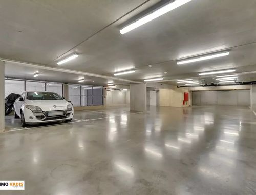                                         Place de stationnement à vendre à Tongeren, € 16.000
