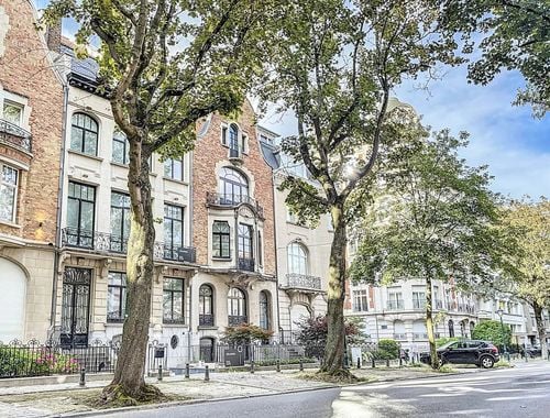                                        Herenwoning te huur in Ukkel, € 6.900
