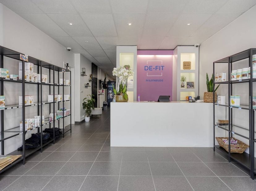 Bedrijfsvastgoed te koop in Kortrijkstraat 79,
                    8700 Tielt