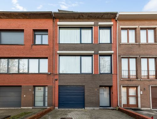                                         Gemengd gebruik te koop in Borsbeek, € 599.000
