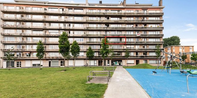 Appartement te koop in Kwadeveldenplein 4 bus 301, 2170 Merksem