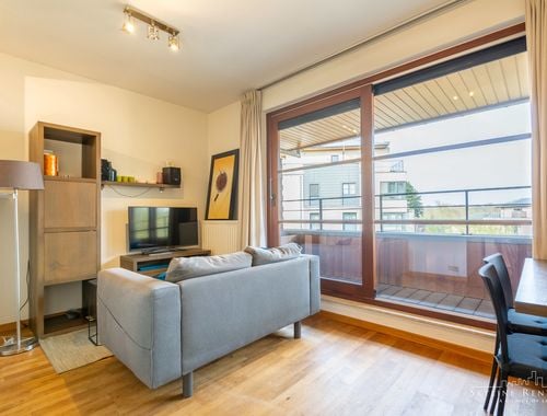                                         Appartement te huur in Oudergem, € 1.000
