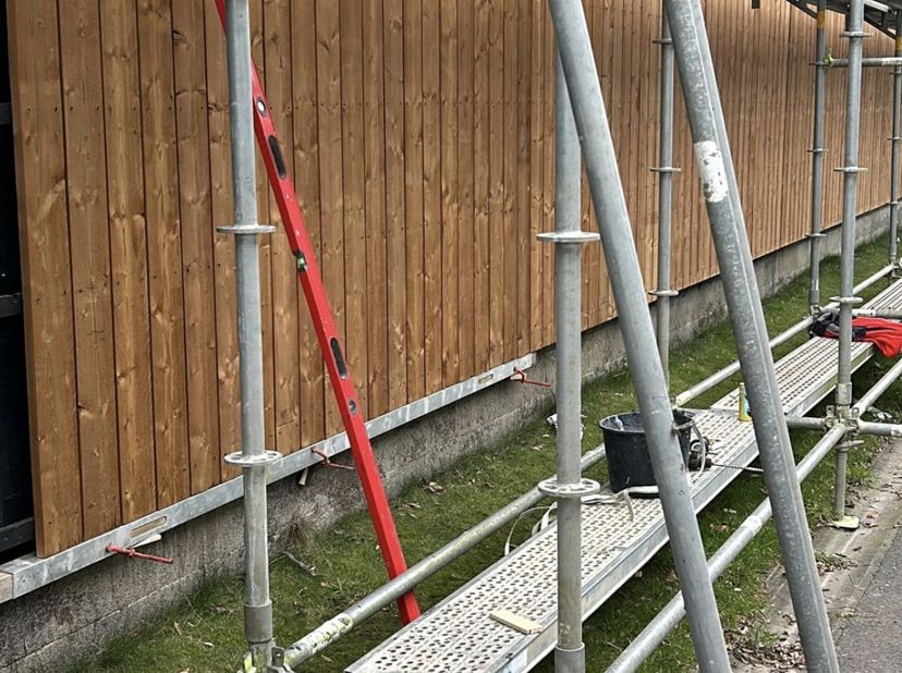 Bien professionnel à louer
                    à 8840 Oostnieuwkerke