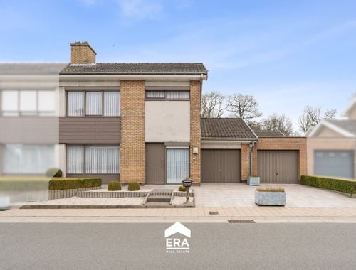                             Maison à vendre à Zwevezele
