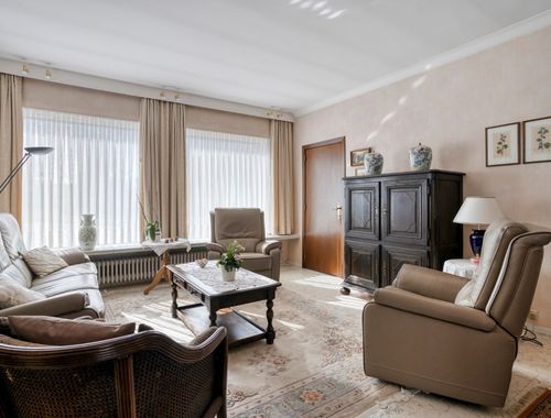                                         Bungalow à vendre à Oostkamp, € 375.000
