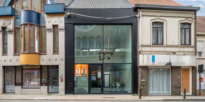 Bien professionnel à vendre à Lode de Boningestraat 9, 8560 Wevelgem