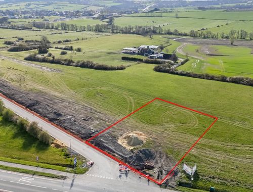                                         Terrain à bâtir à vendre à Sinsin, € 135.000
