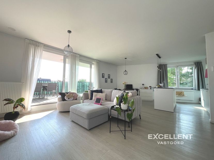 Appartement te huur in Emiel Clauslaan 38 bus 1.01,
                    9800 Deinze