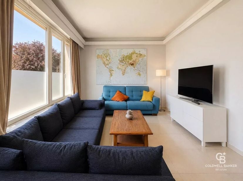 Ruime gezinswoning van ±228 m² te huur in Watermaal-Bosvoorde<br />
Deze ruime gezinswoning is gelegen in een rustige en aangename straat in Watermaal