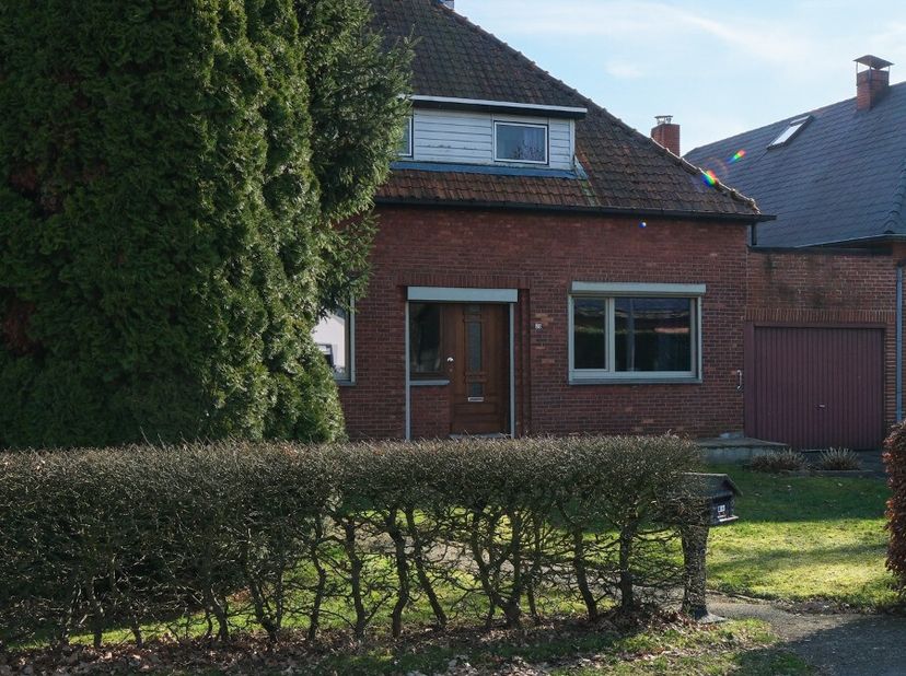 [[ CE BIEN PARTICIPE À LA JOURNÉE MAISONS OUVERTES ERA LE 13/6 DE 13:00 À 14:00 ]]<br />
Ce bien participe à la Journée Maisons Ouvertes ERA. Visitabl
