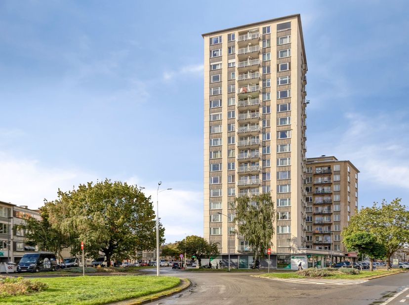 Appartement te koop in Te Couwelaarlei 103 bus 6D,
                    2100 Deurne