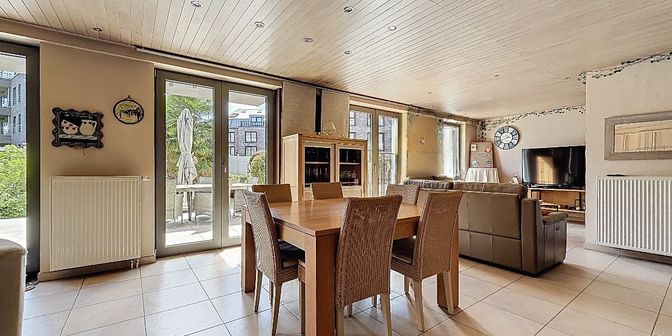 Appartement te koop in Avenue Franz Guillaume 64, 1140 Evere