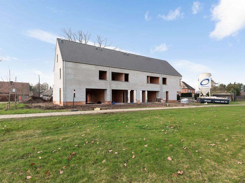 Huis Verkocht
                    in 2450 Meerhout