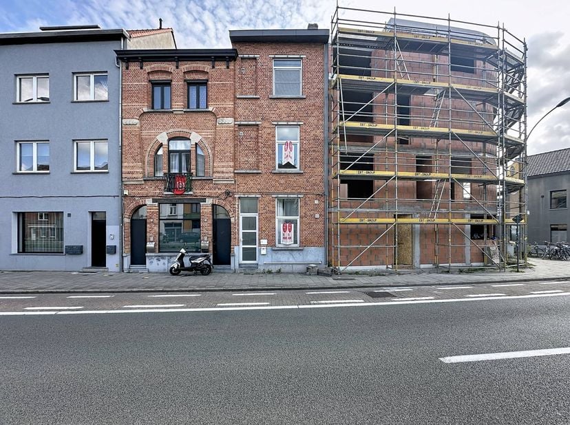 Huis te huur in Rooigemlaan 150,
                    9000 Gent