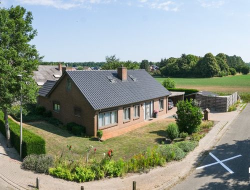                                         Woning te koop in Neerpelt, € 349.000
