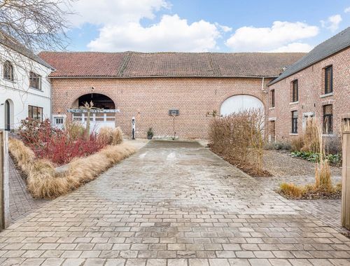                                         Ferme à vendre à Montenaken, € 990.000
