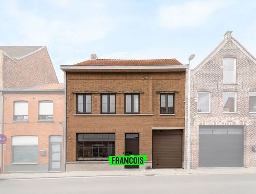                                         Maison deux facades à vendre à Poperinge, € 287.000
