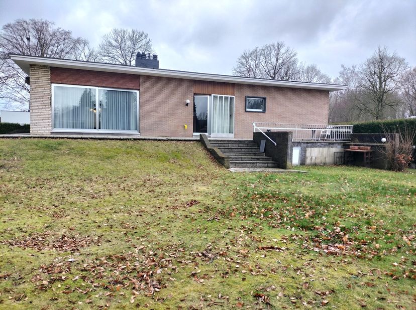Opportunité unique à Zonnebos (Steenokkerzeel) : spacieuse maison familiale sur un terrain exceptionnel de 1 665 m²<br />
<br />
En quête d'espace, de