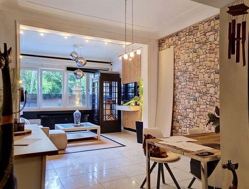                                        Appartement te koop in Koekelberg, € 230.000
