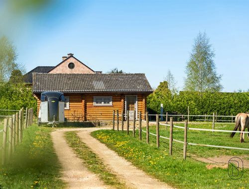                                         Grond te koop in Ronse, € 380.000
