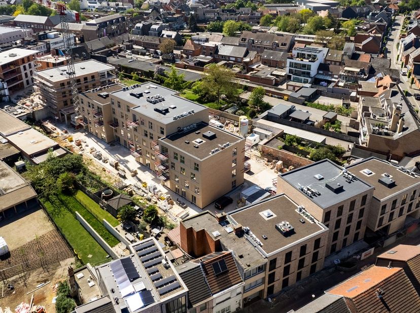 Project in Peperstraat 34-36,
                    2440 Geel