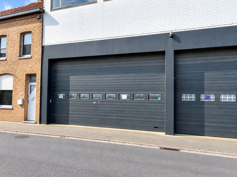 Bedrijfsvastgoed te huur in Spoorwegstraat 17,
                    8560 Wevelgem