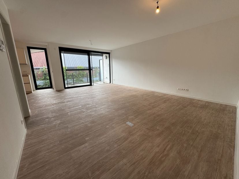 Centraal wonen zonder in te boeten aan ruimte, licht en comfort?<br />
Dit stijlvolle appartement in de recente Residentie Hestia combineert het allem