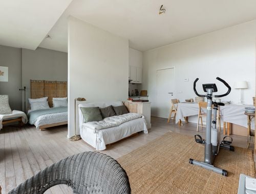                                         Studio te koop in Ukkel, € 295.000
