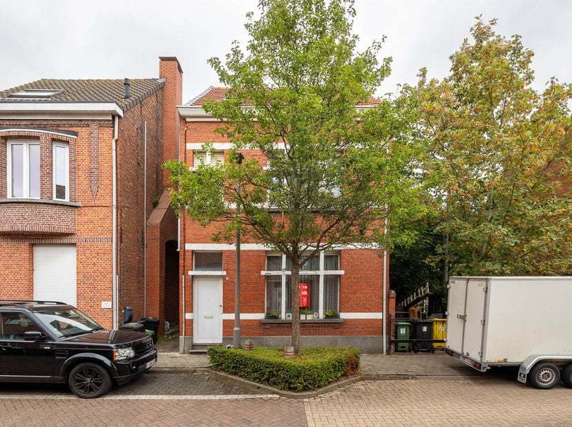 Huis te koop in Smoutakker 9,
                    2940 Stabroek