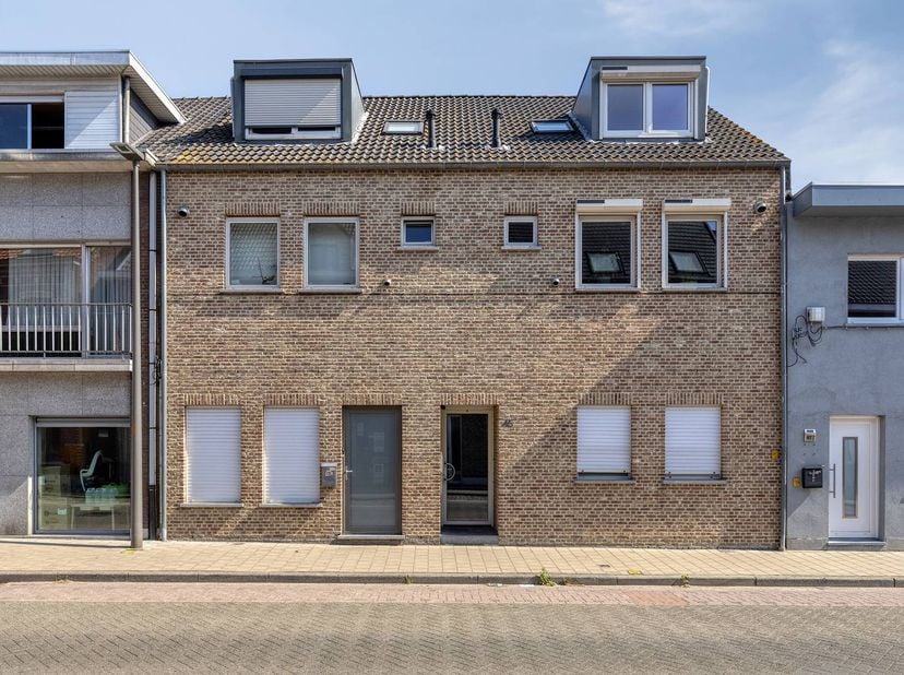 Grâce à son emplacement calme mais central à Berendrecht, nous pouvons dire que l'emplacement est très pratique. Commerces, écoles, transports en comm