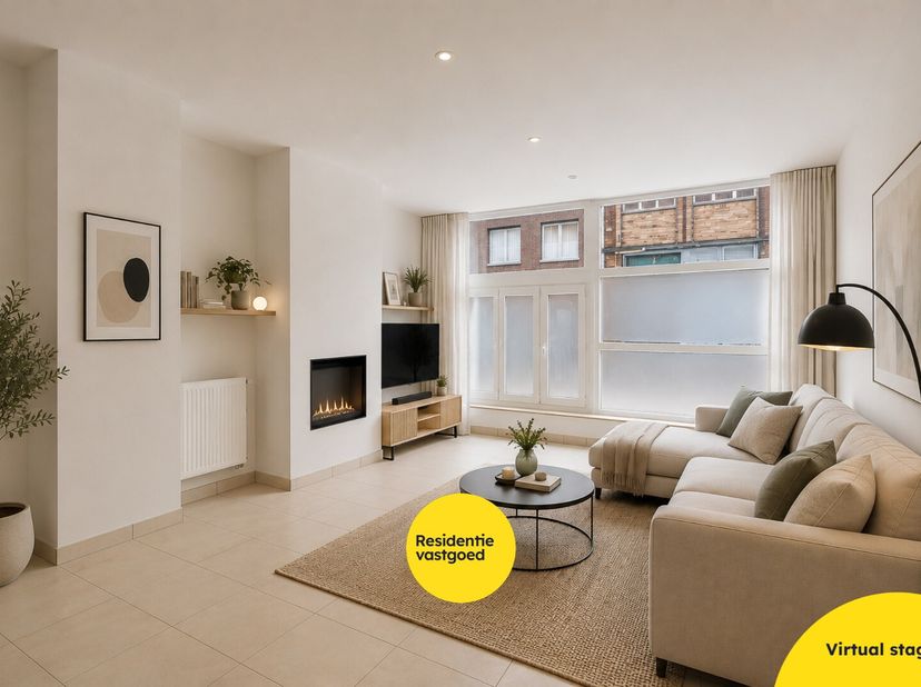 Op zoek naar een betaalbaar appartement met potentieel? Dit gelijkvloers appartement bevindt zich in het bruisende centrum van Oostende, op wandelafst