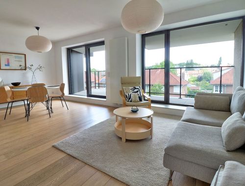                                         Appartement à louer à Auderghem, € 1.500
