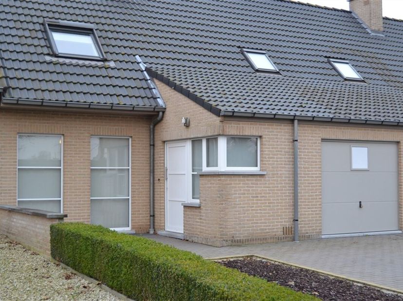 Maison à louer
                    à 8570 Vichte