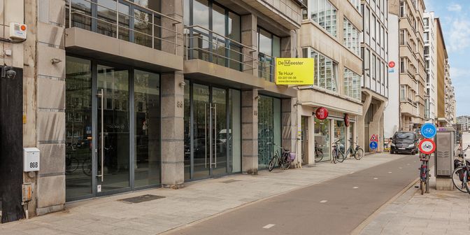 Bien professionnel à louer à Frankrijklei 86, 2000 Antwerpen