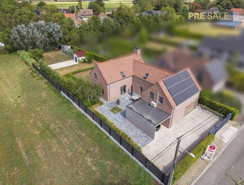                                         Villa te koop in Hérinnes-lez-Pecq, € 829.000

