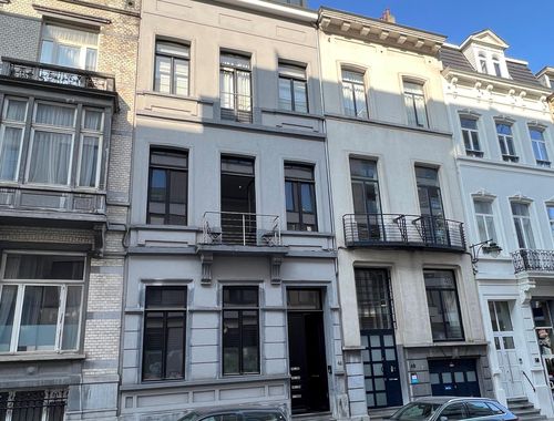                                        Appartement te huur in Brussel, € 1.730
