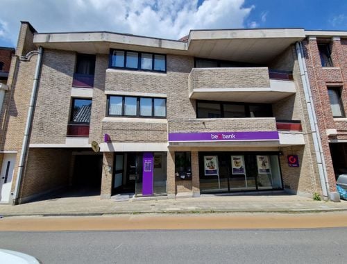                                         Bien commercial à vendre à Hamme, € 230.000
