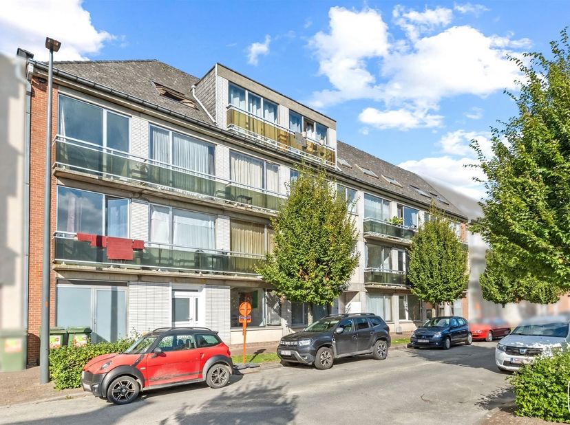 Appartement te koop in Sint-Ambrosiusstraat 38,
                    9600 Ronse