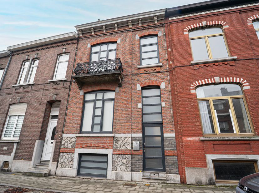 Huis te koop
                    in 6001 Marcinelle