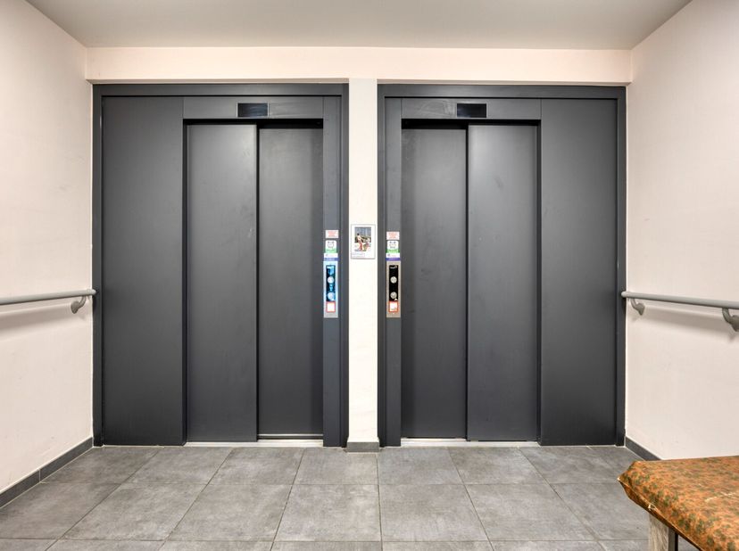 Appartement à vendre
                    à 2400 Mol