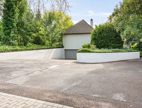                                         Villa te koop in Halle-Booienhoven, € 449.000
