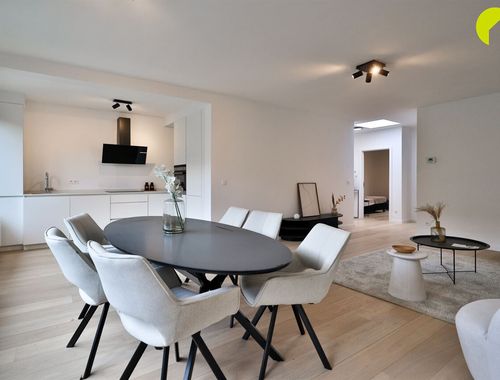                                         Appartement te koop in Berchem, € 339.000
