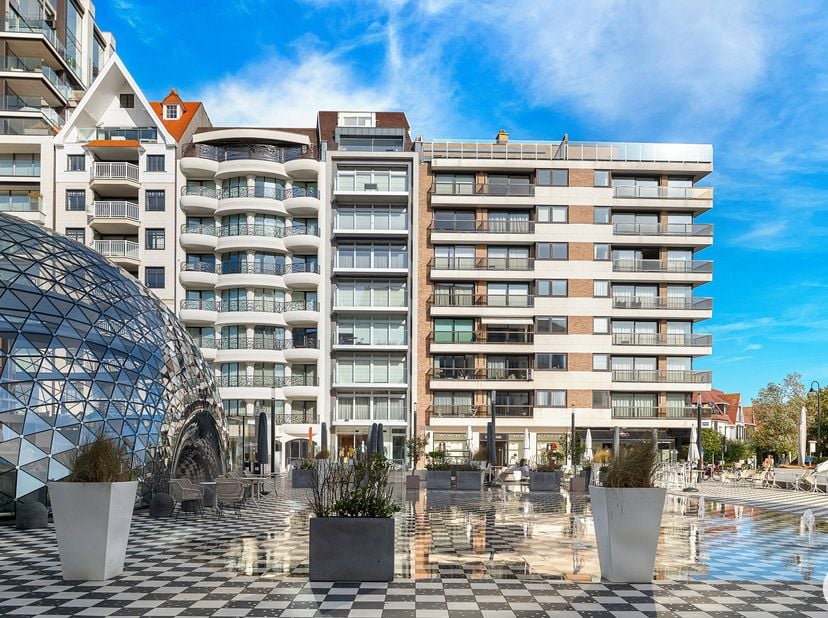 Appartement te koop in ,
                    8300 Knokke