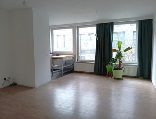                                        Appartement te koop in Hoboken, € 169.000
