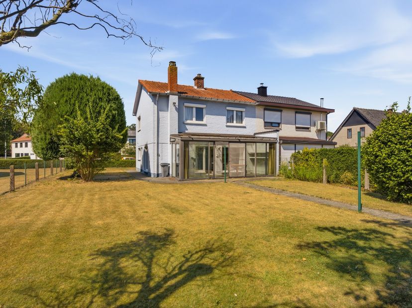 Maison à vendre à Zwaluwstraat 17,
                    9160 Lokeren