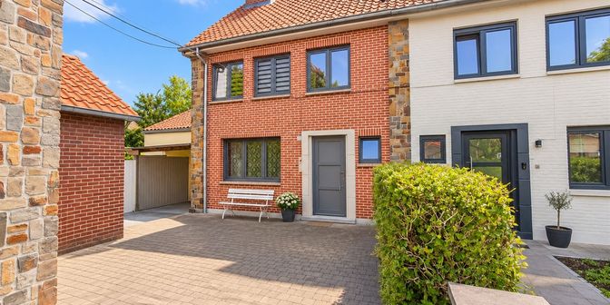 Huis te koop in Hertenhof 37, 9100 Sint-Niklaas