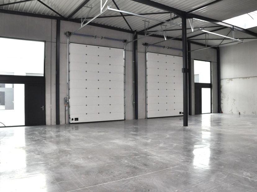 Bien professionnel à vendre
                    à 8900 Ieper
