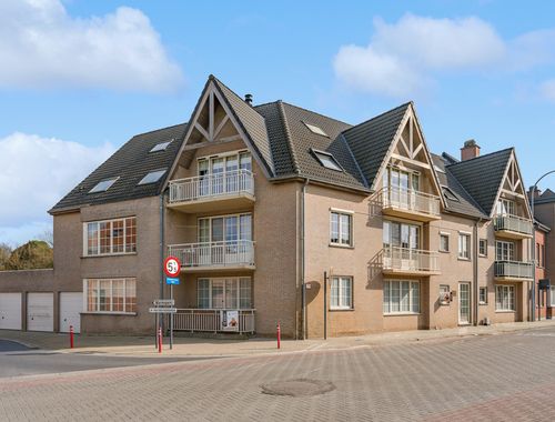                                         App. rez-de-chaussée à vendre à Dentergem, € 219.000
