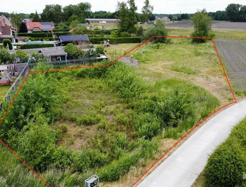                                         Bouwgrond te koop in Neerpelt, € 289.000
