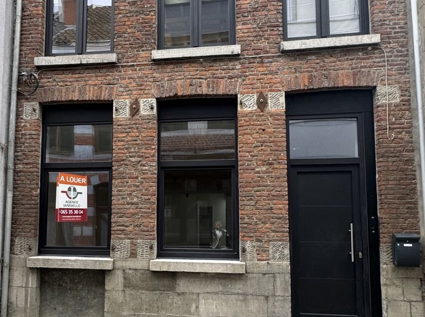 Appartement te huur
                    in 7000 Mons